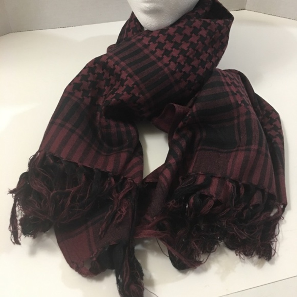 Patterned Scarf - image 1